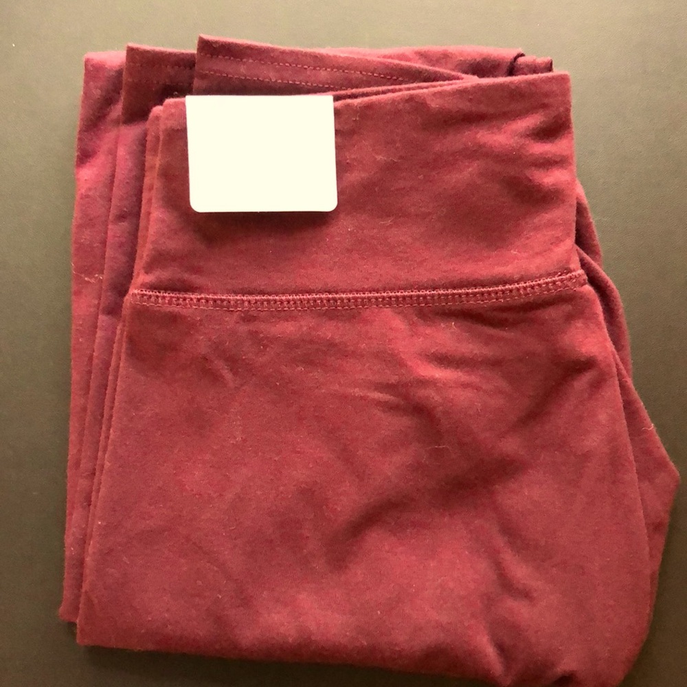 Aerie Chill Leggings Maroon Medium NWT